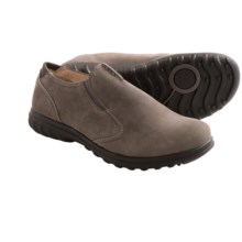 55%OFF メンズカジュアルスリップアドオン 湿原履物ユージーンの靴 - 防水（男性用） Bogs Footwear Eugene Shoes - Waterproof (For Men)画像